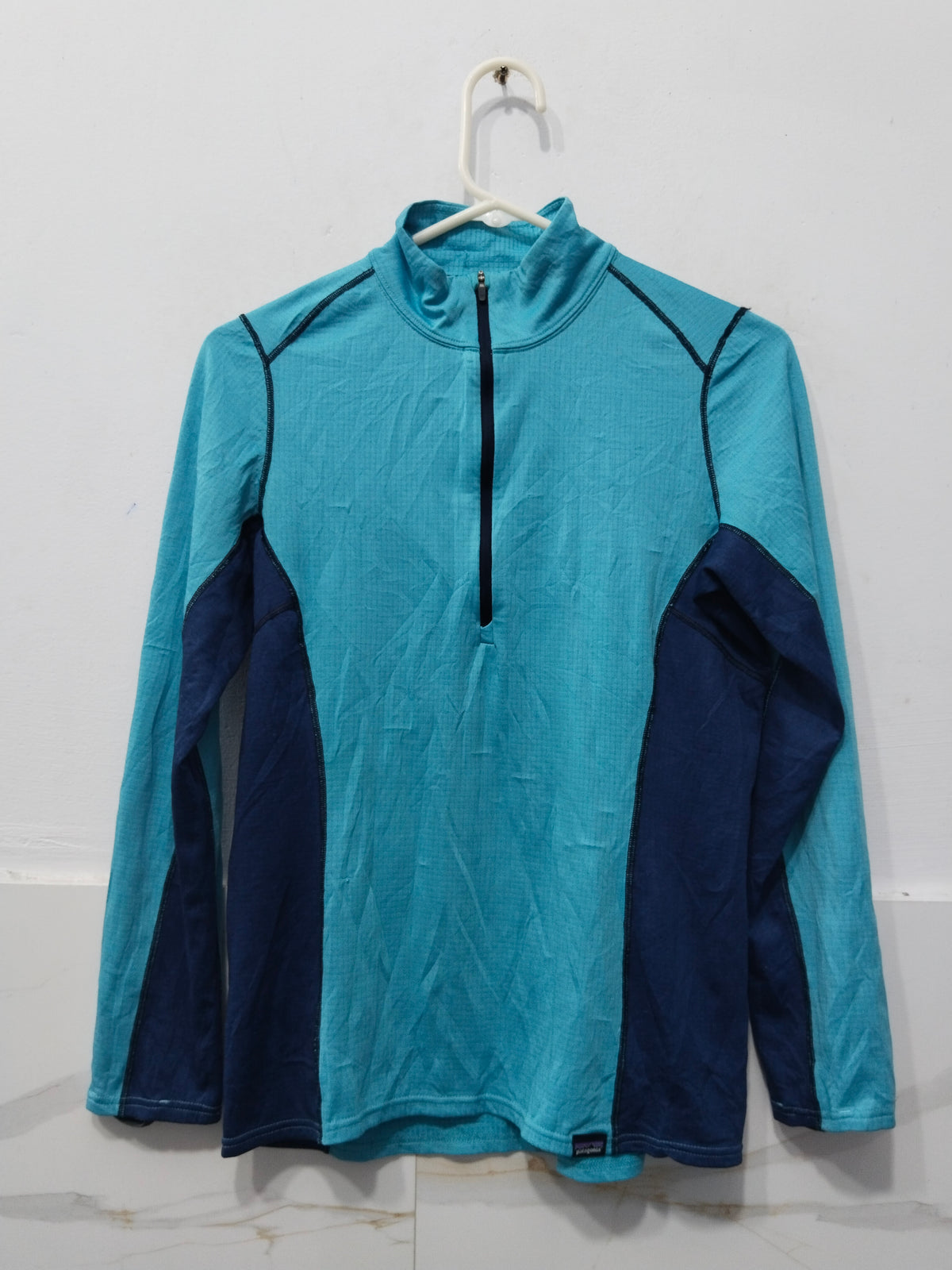 Patagonia Women's Blue Quarter-Zip Long Sleeve Outdoor Athletic Pullover Top