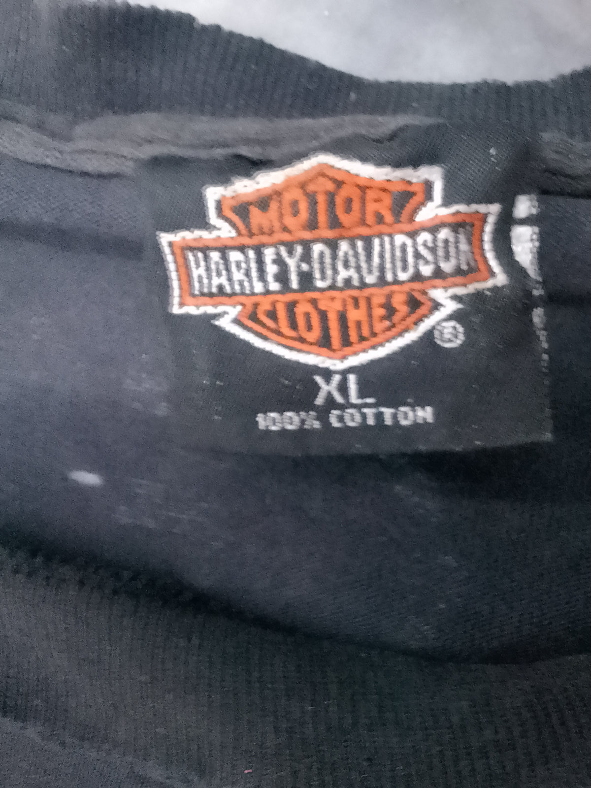 Vintage Harley-Davidson "Genuine American Motorcycles" Distressed Graphic T-Shirt