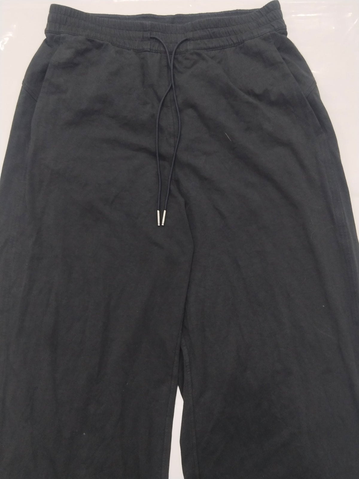 Women’s Wide-Leg Drawstring Pant