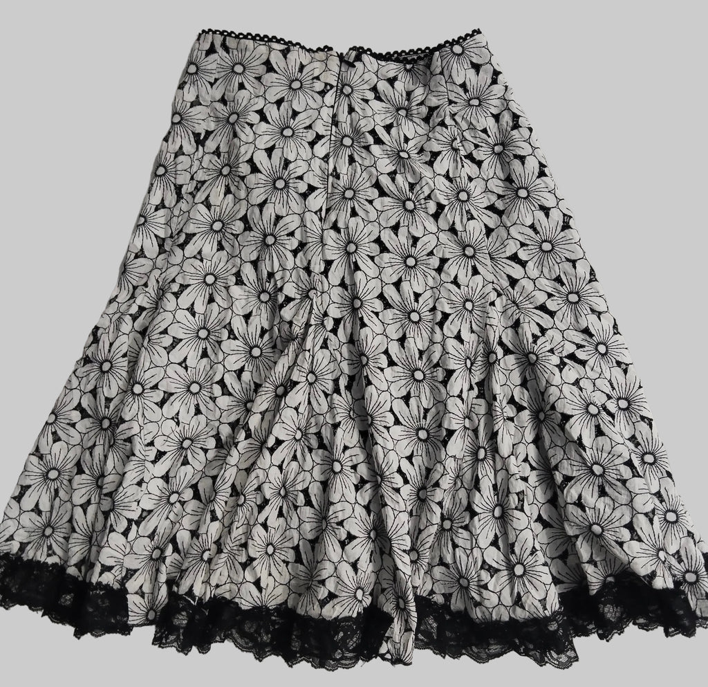 X,S Clothing  Skirt