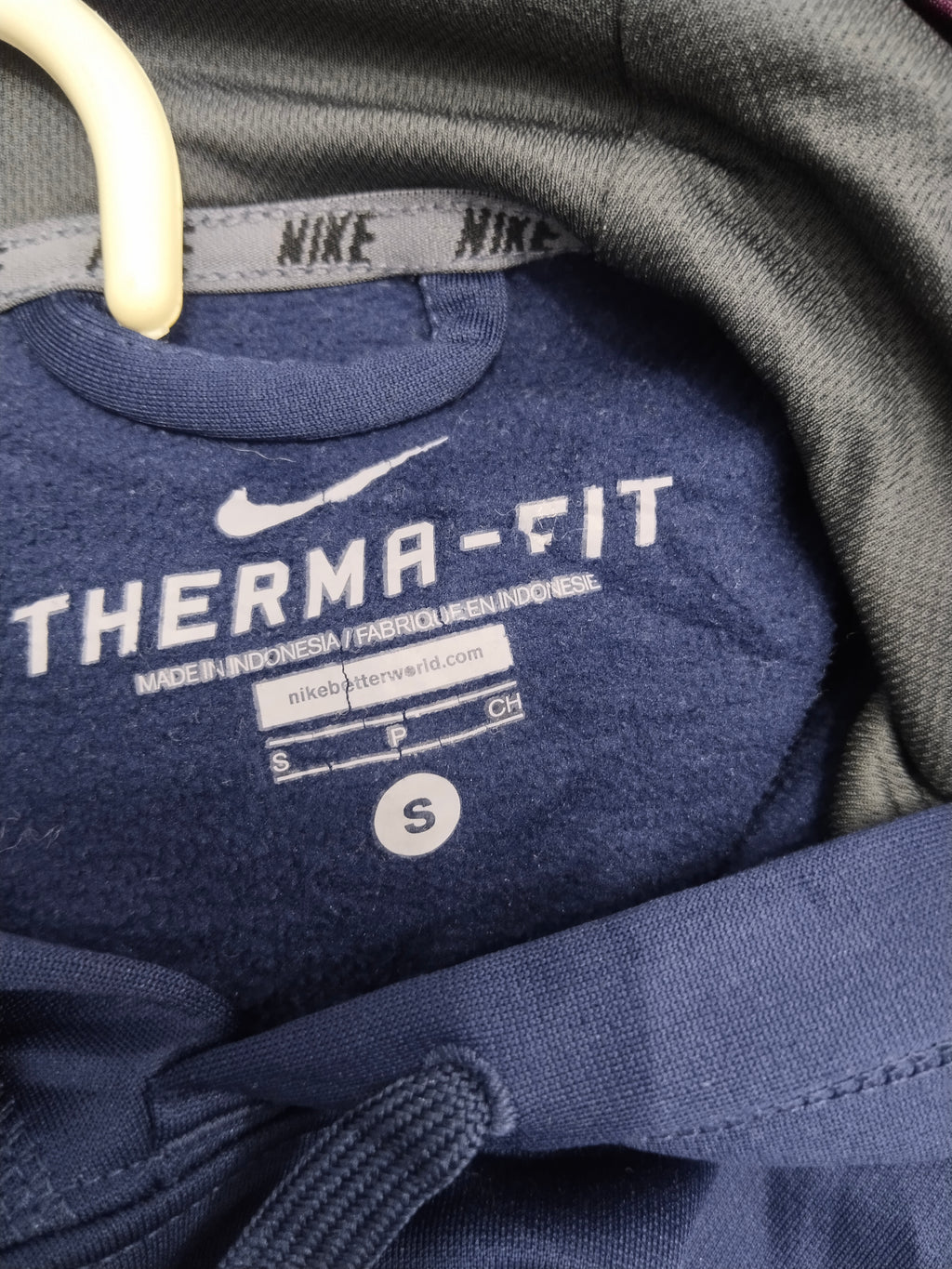 Nike Hoodie 100% Polyester
