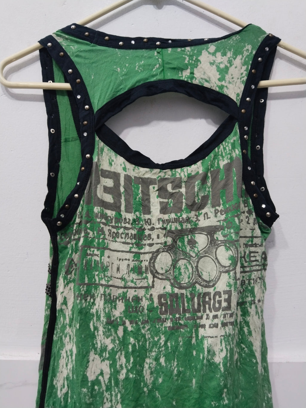 Women's Green Y2K Grunge Graphic Print Tank Top with Studded Straps & Cutout Back