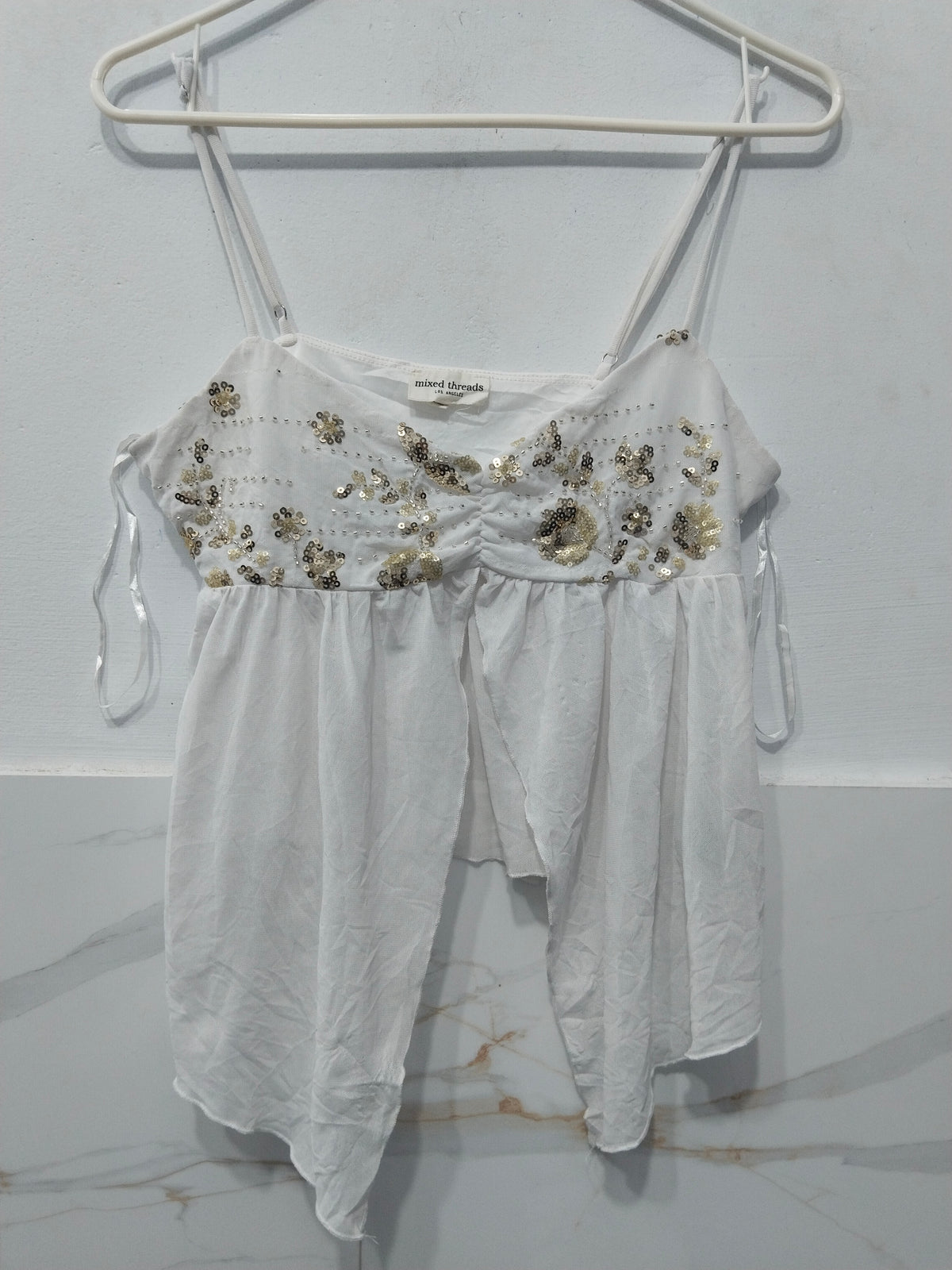 Mixed Threads Los Angeles Women's White Sequin Embellished Spaghetti Strap Flowy Open-Front Top