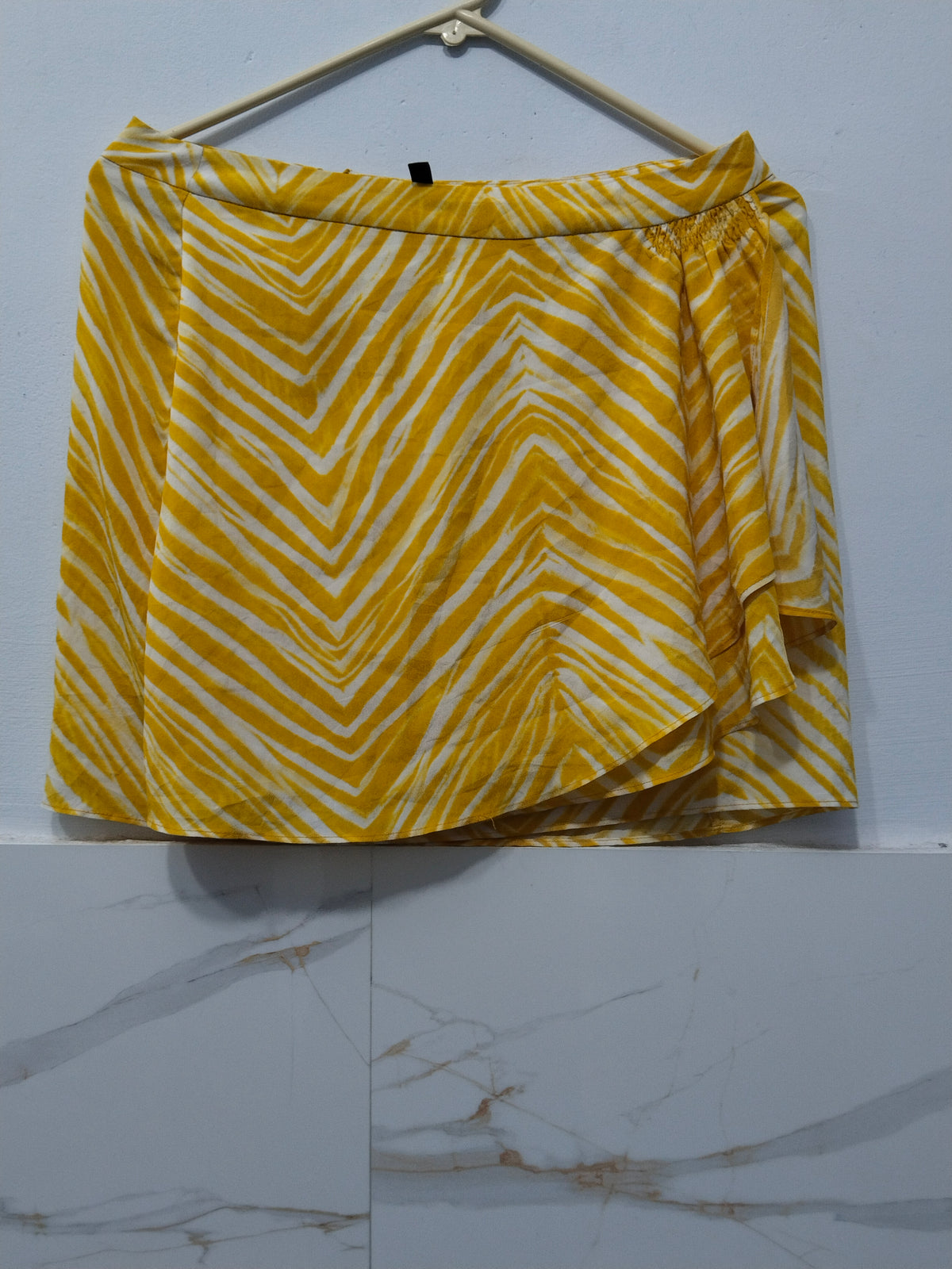 BCBGMAXAZRIA  Mini Skirt