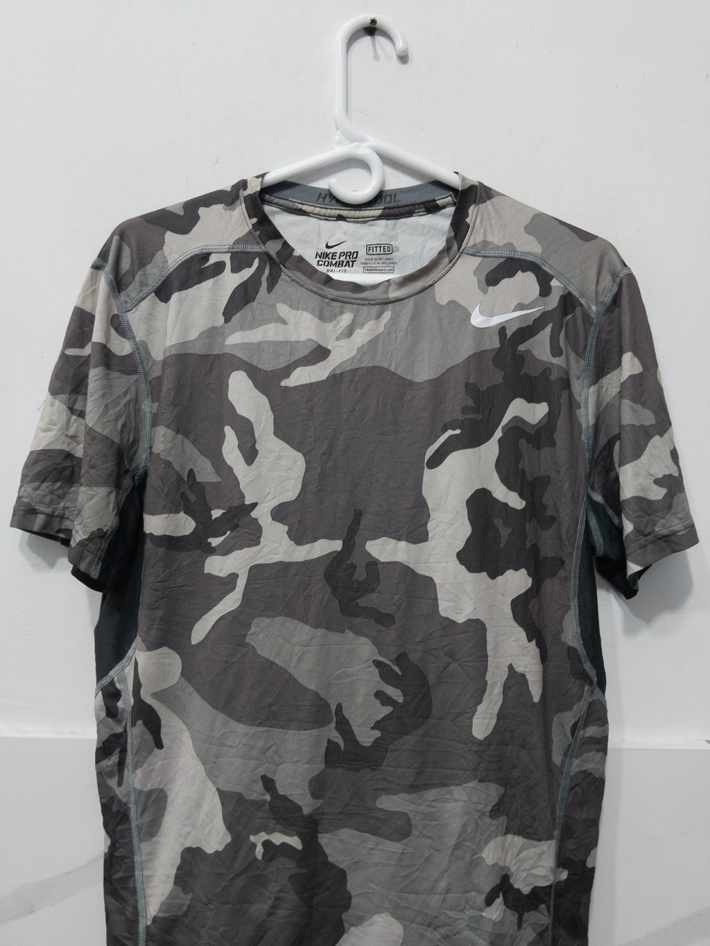 Nike Men's T-Shirt