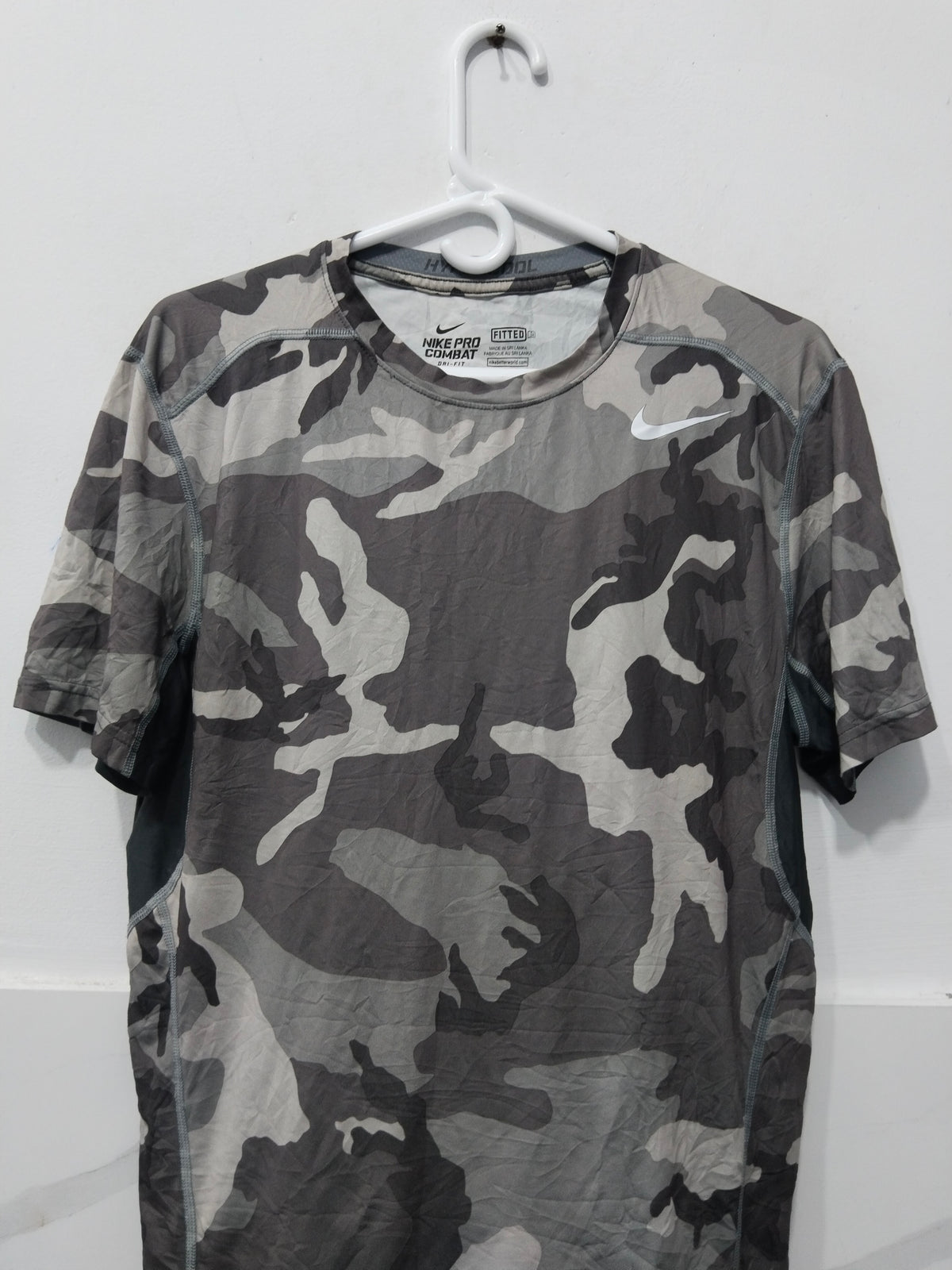 Nike Men's T-Shirt