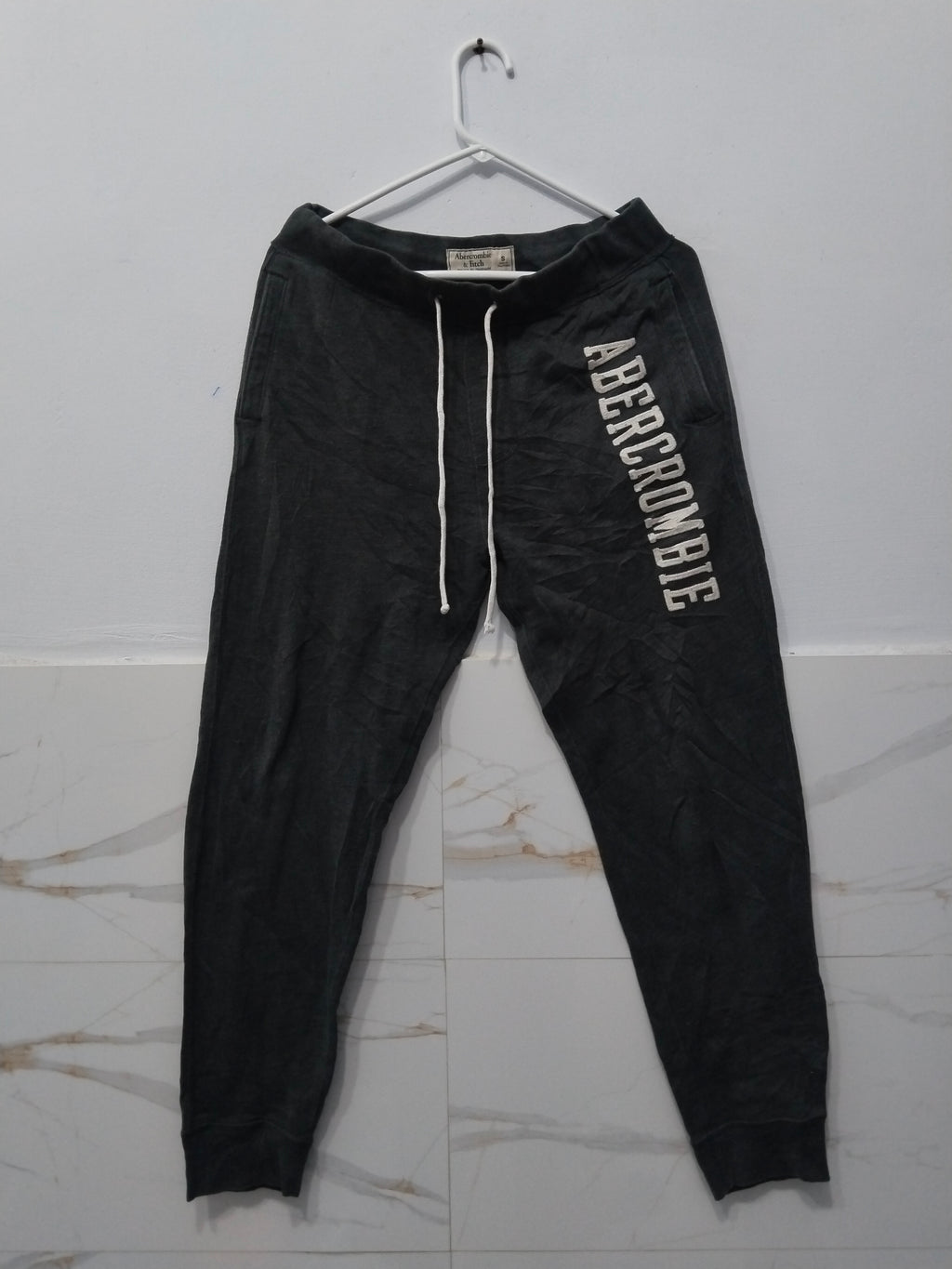 Abercrombie & Fitch Trouser