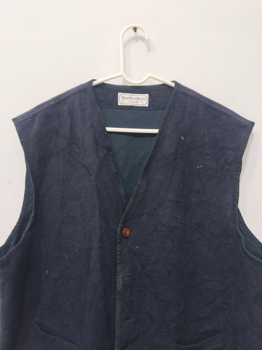 Vintage Burberrys of London Navy Blue Button-Up Vest – Classic Sleeveless Waistcoat