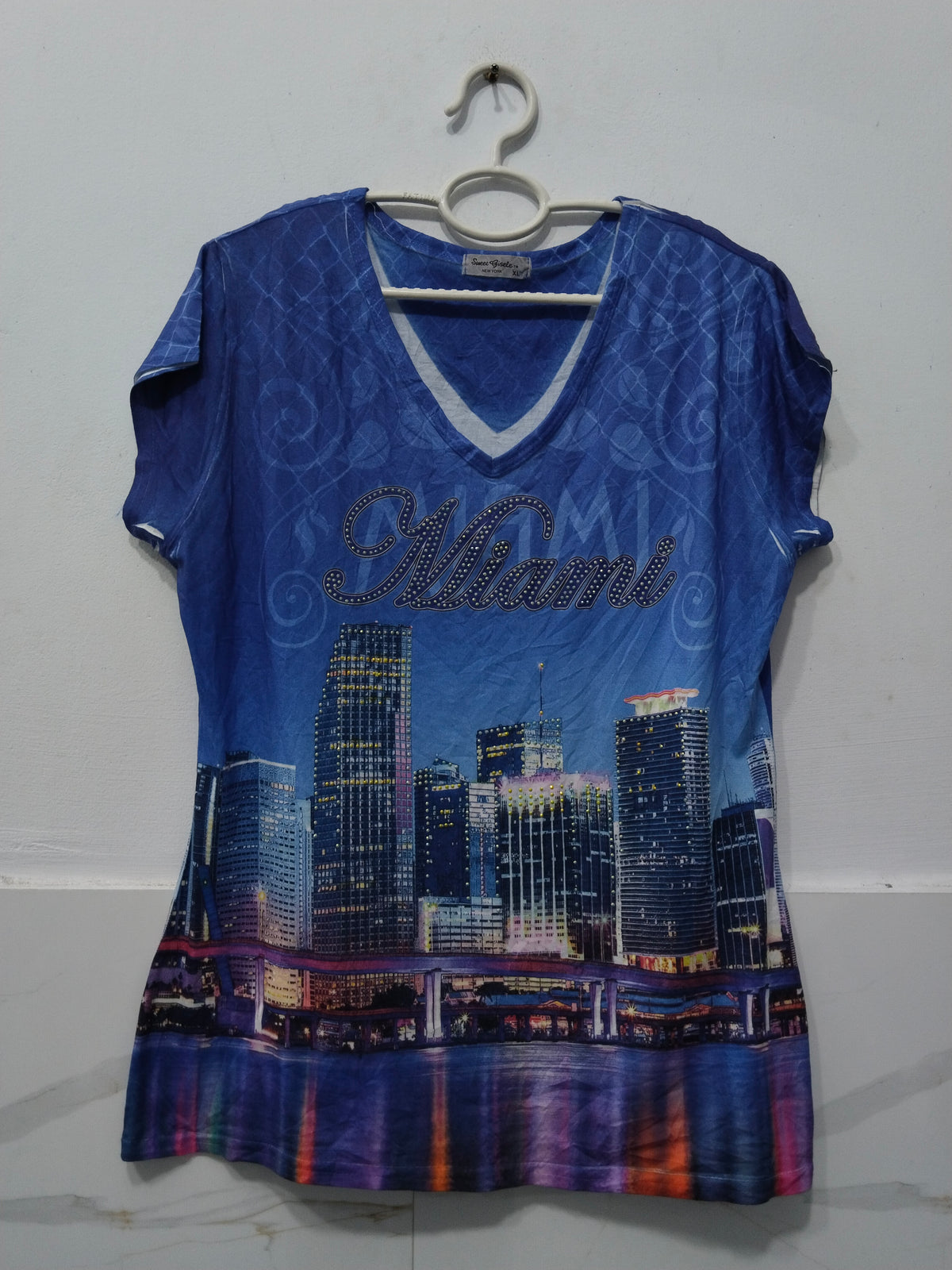Women's Blue V-Neck T-Shirt with Miami City Skyline Print & Studded Logo