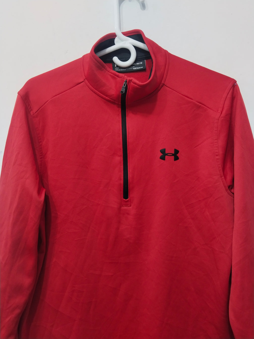 Under Armour Red 1/4 Zip Pullover Sweatshirt / Mens Athletic Quarter Zip Top