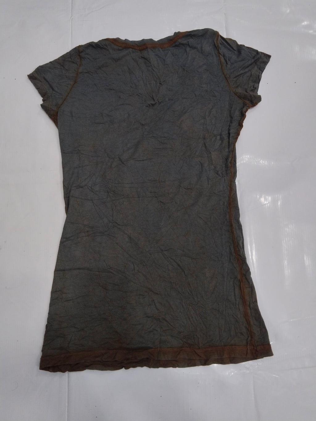 Y2k Women's  v neck shirt