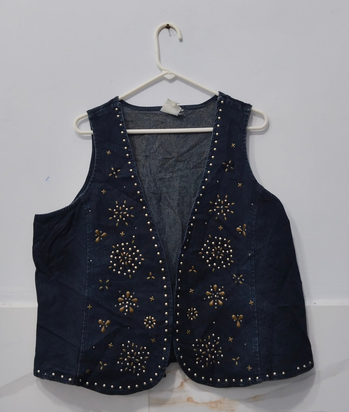 DG Women's embroidered vest
