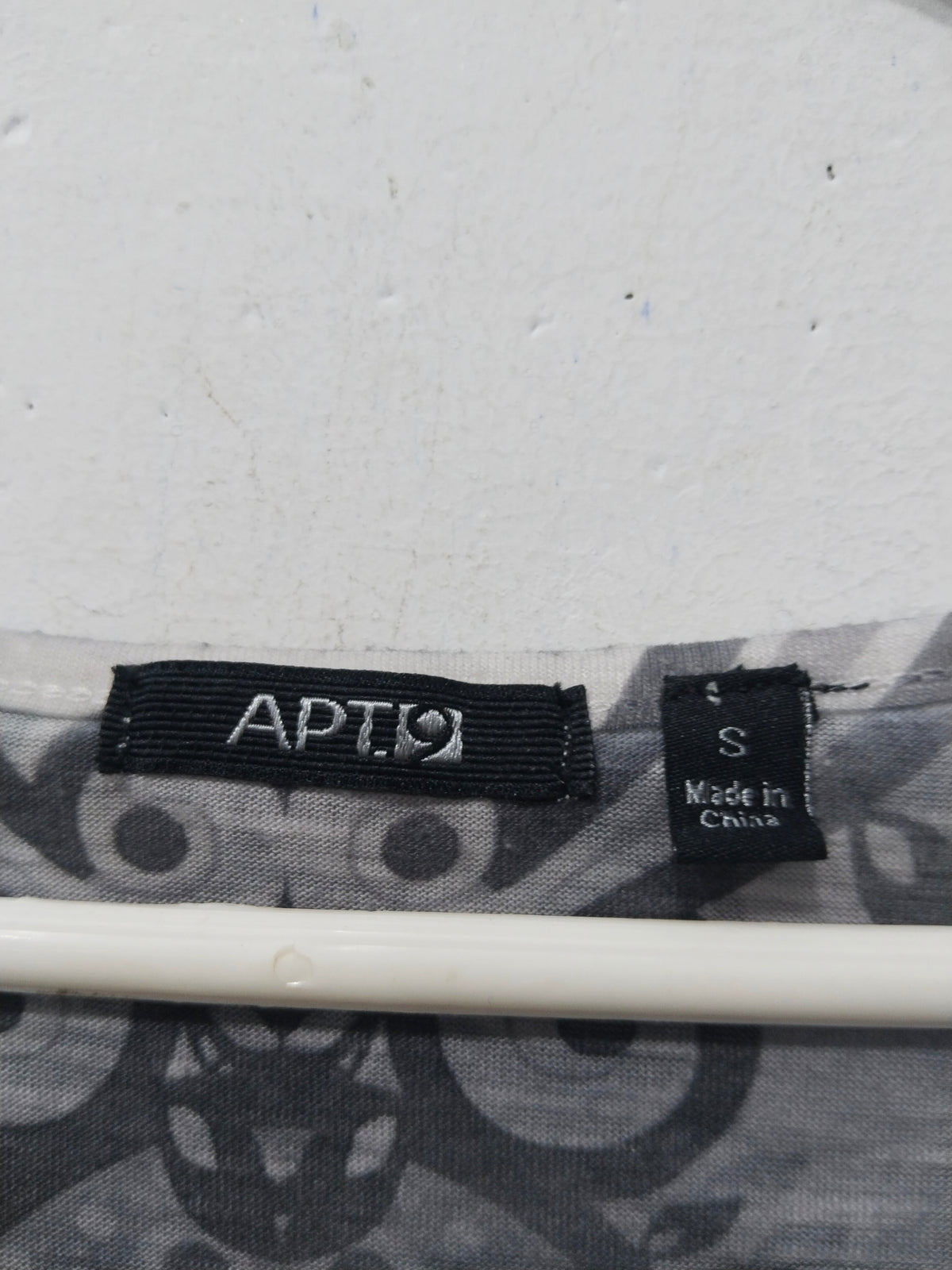 APT.9 Sleeveless Top