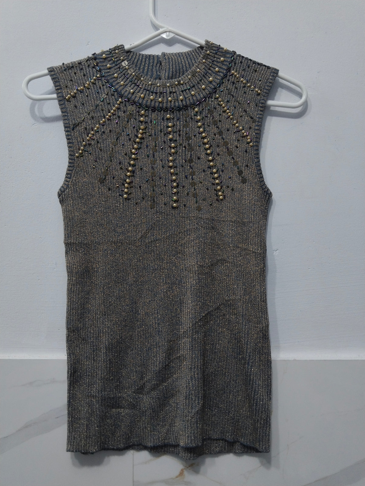 Sleeveless Women's Sweater