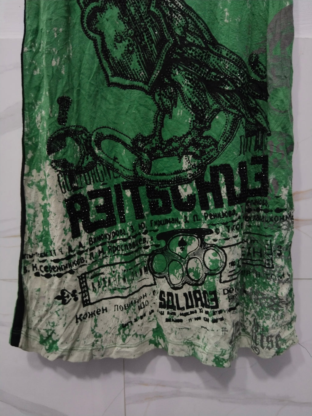 Women's Green Y2K Grunge Graphic Print Tank Top with Studded Straps & Cutout Back