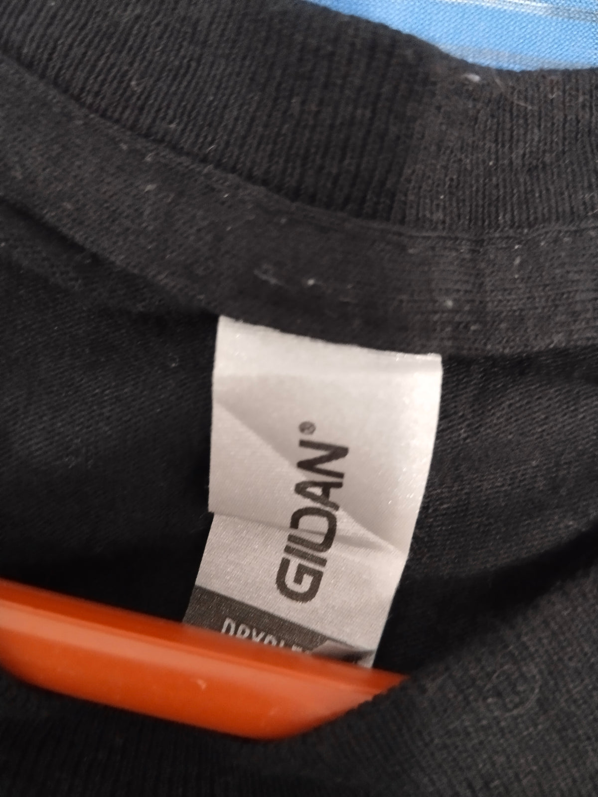 Gildan Men's T-Shirt