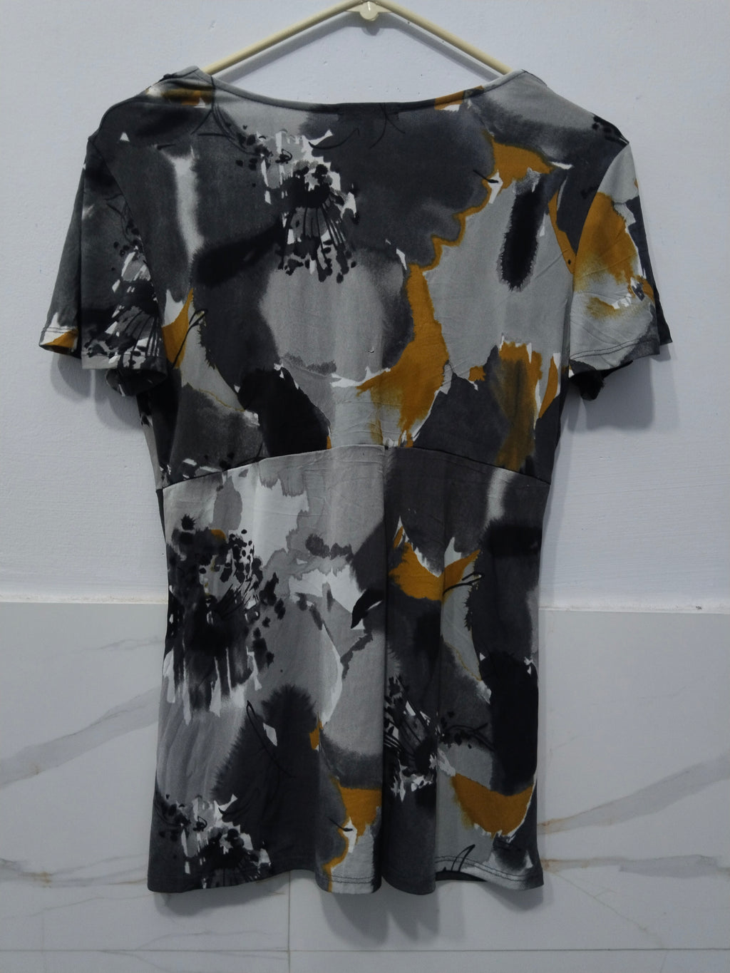 Daisy Fuentes Women's BLOUSE