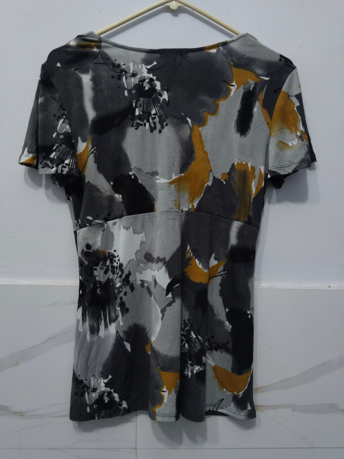 Daisy Fuentes Women's BLOUSE
