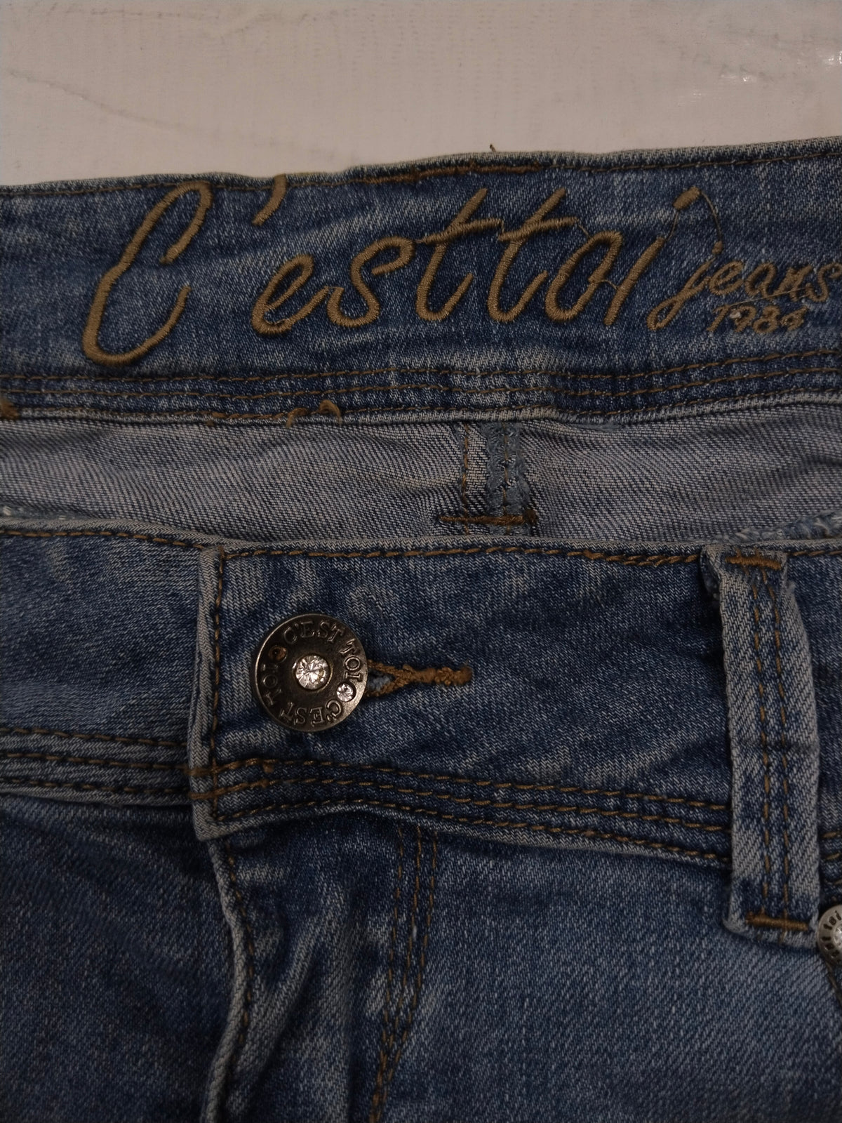 Cesttoi Men's Short