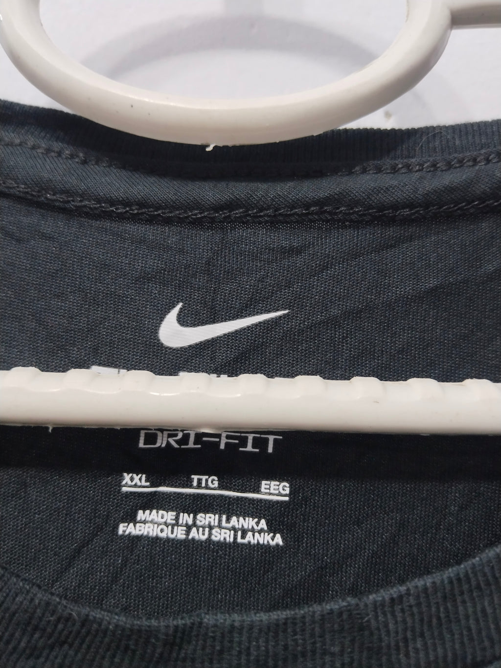 Nike Men's T-Shirt