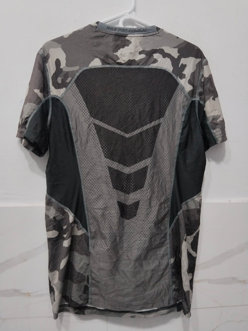 Nike Men's T-Shirt