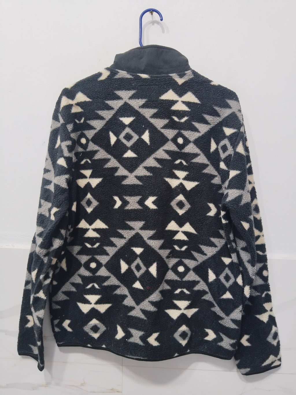 Old Navy Vintage Aztec Fleece Pullover Quarter Zip Jacket Black & White