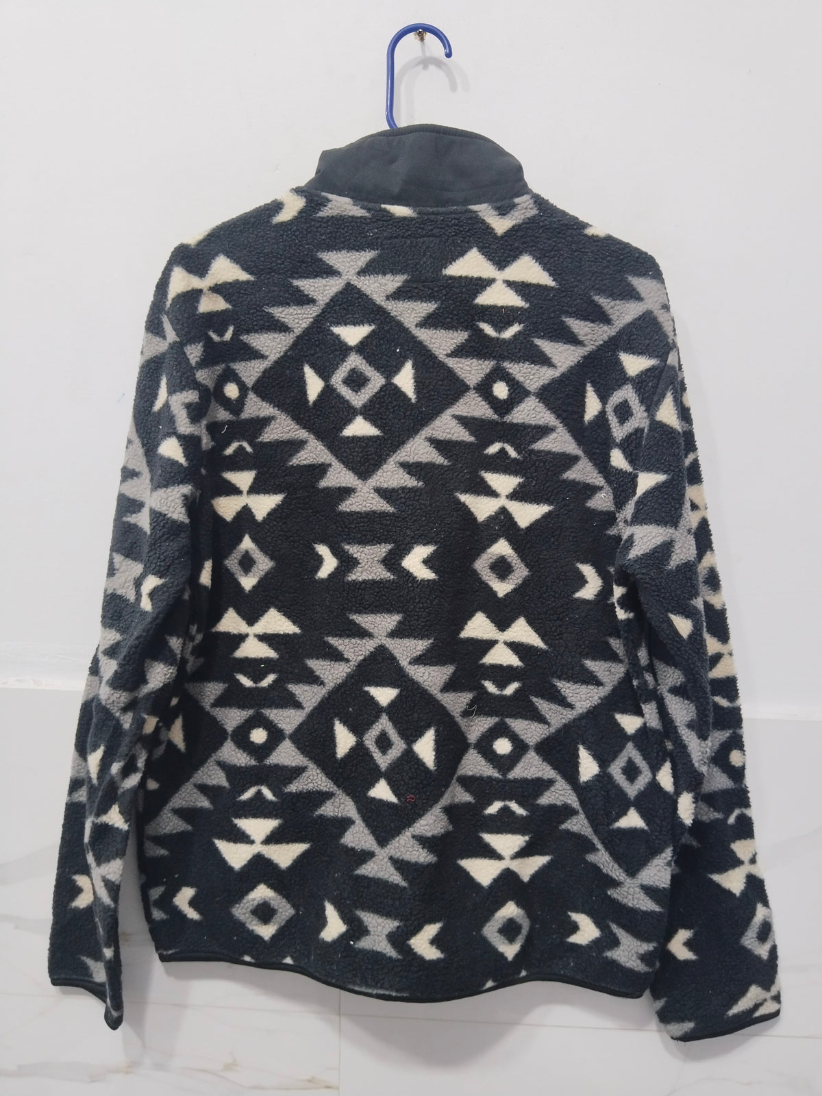 Old Navy Vintage Aztec Fleece Pullover Quarter Zip Jacket Black & White