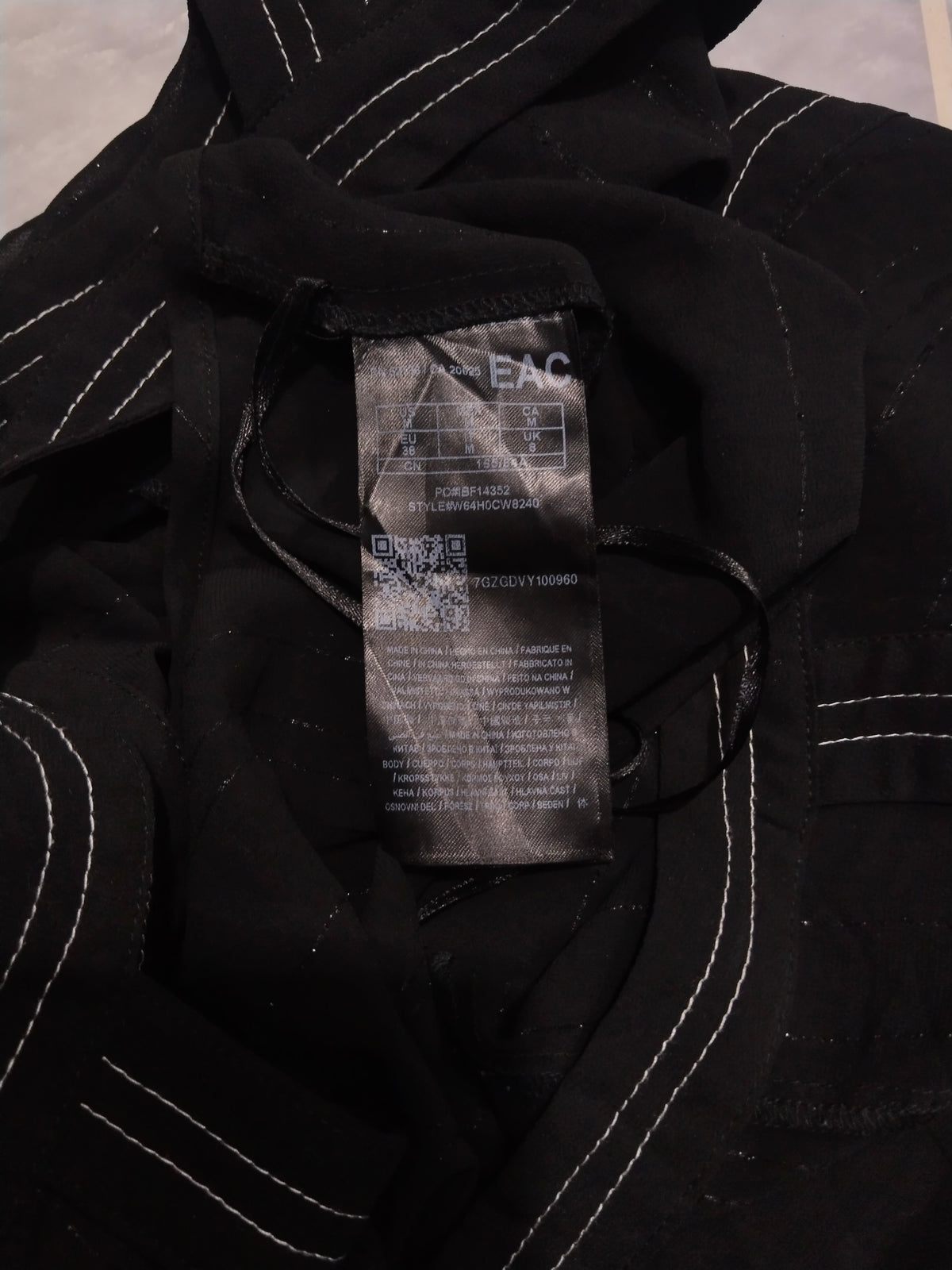 Guess Sleeve less Y2k Top