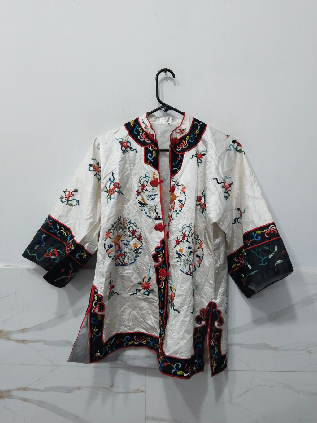 Zhong Guo Women's Long Sleeve Shirt