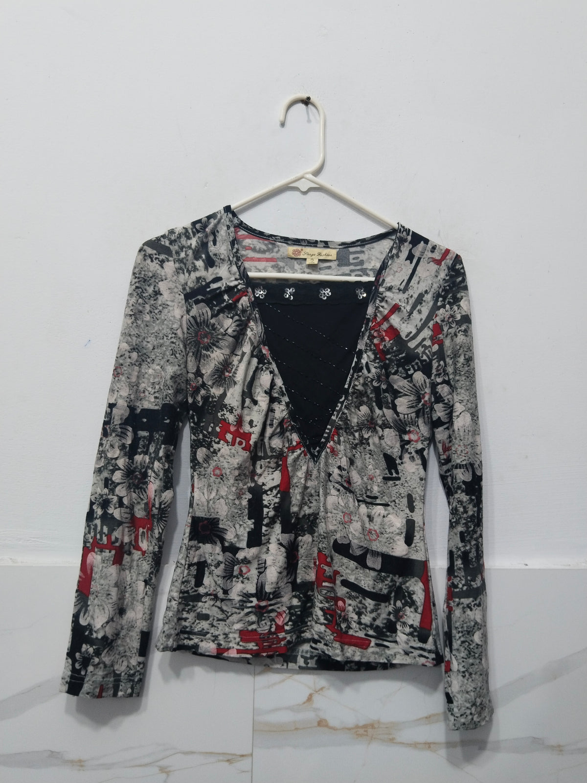 Sange Fashion Vintage Grey & Black Striped Top