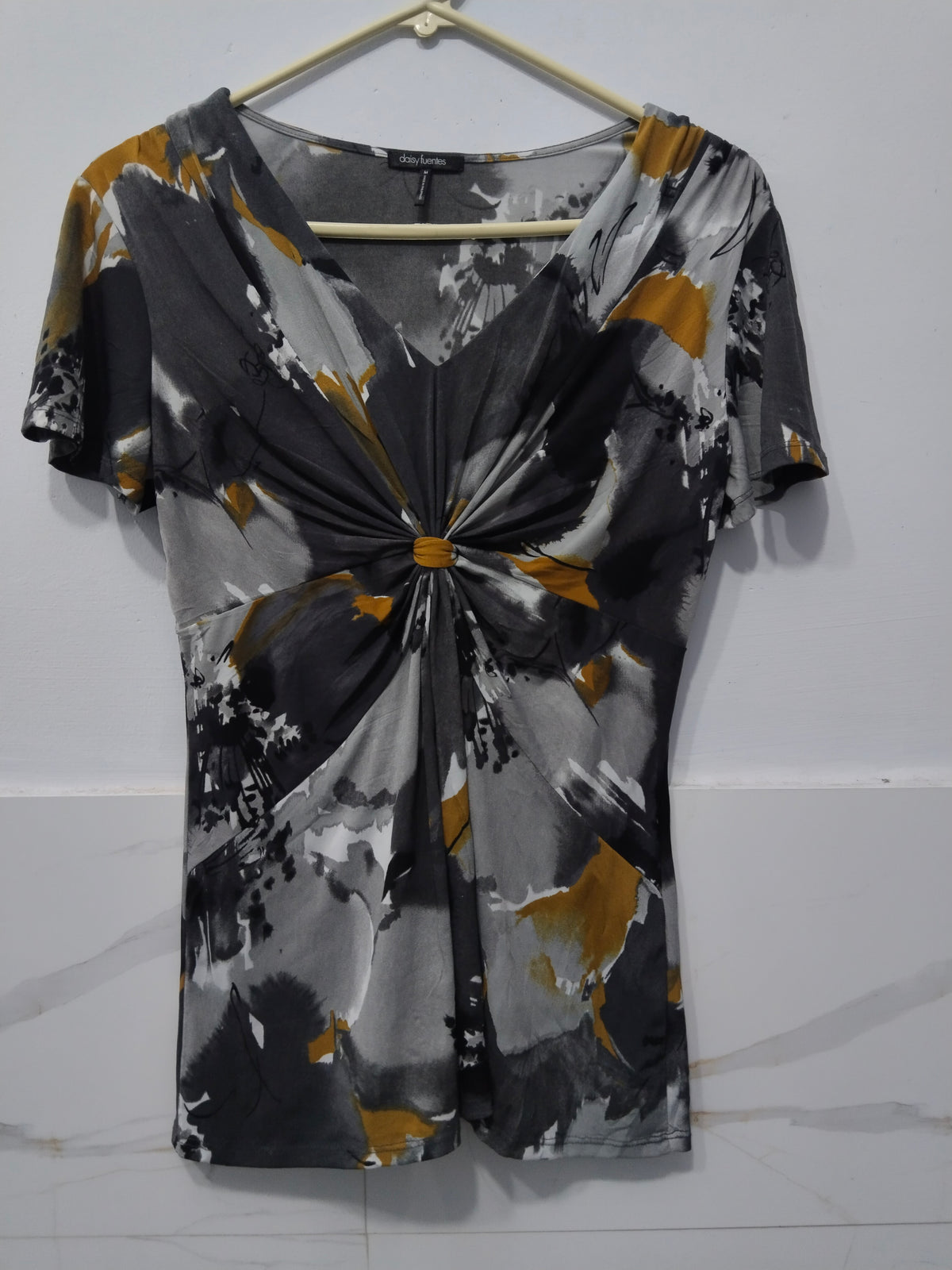 Daisy Fuentes Women's BLOUSE