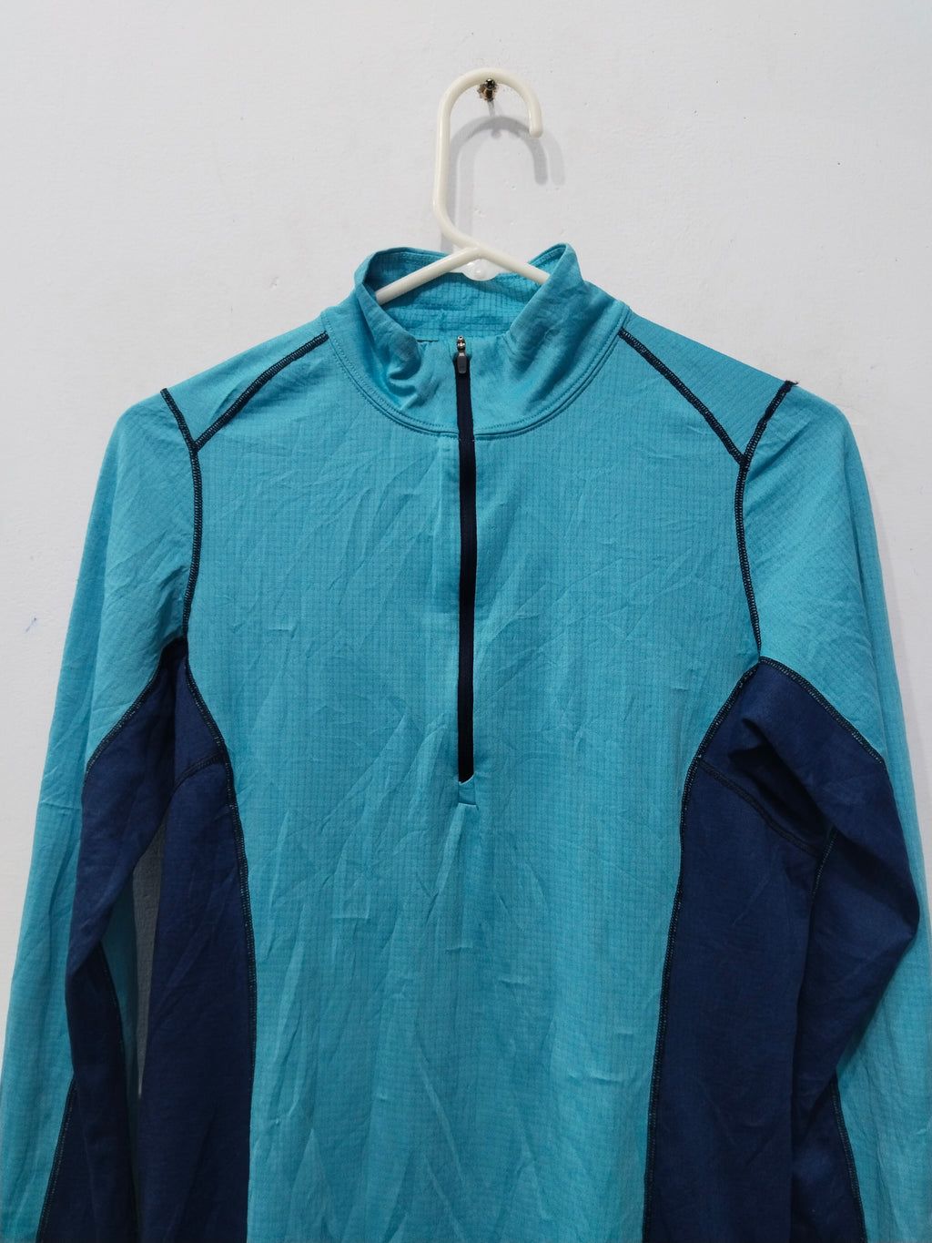 Patagonia Women's Blue Quarter-Zip Long Sleeve Outdoor Athletic Pullover Top