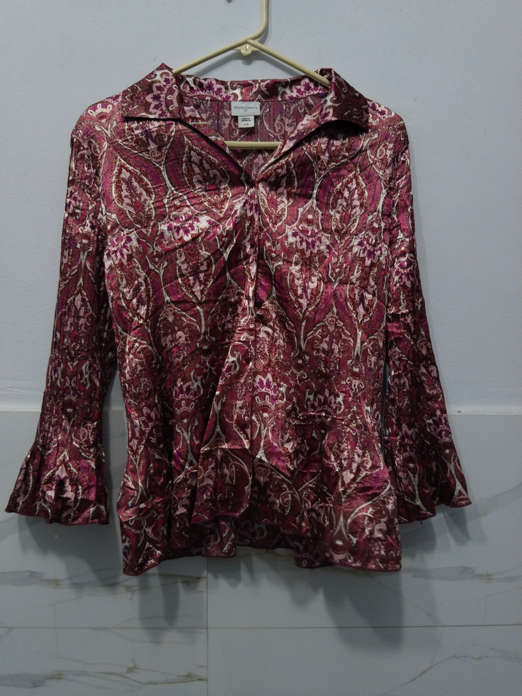 Jaclyn Smith Shirt