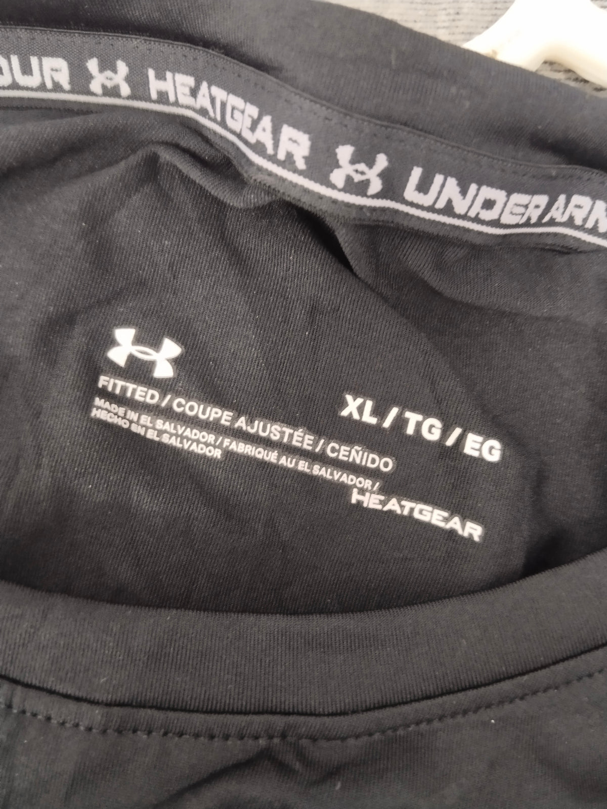 Under Armour Short Sleeve T-Shirt