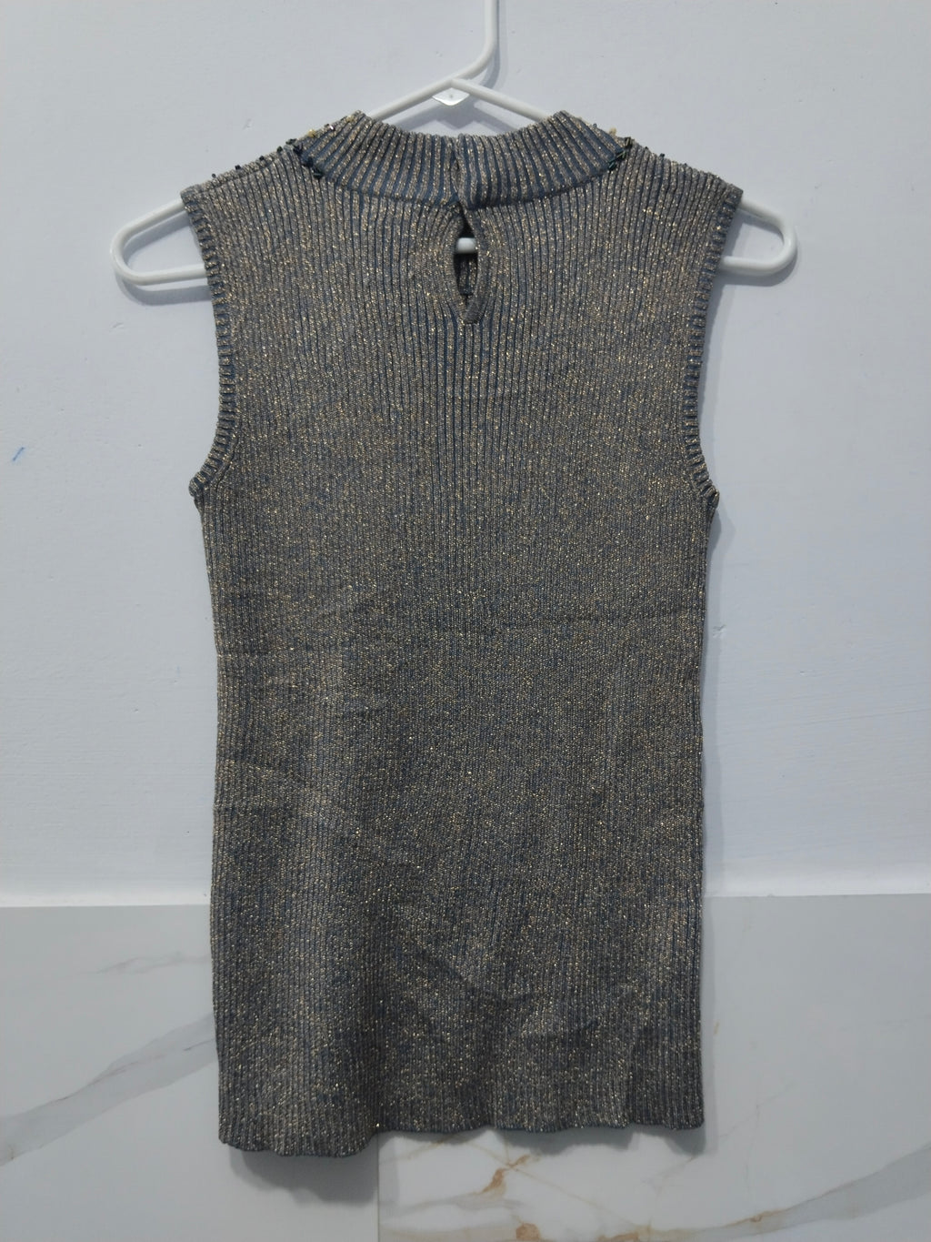 Sleeveless Women's Sweater