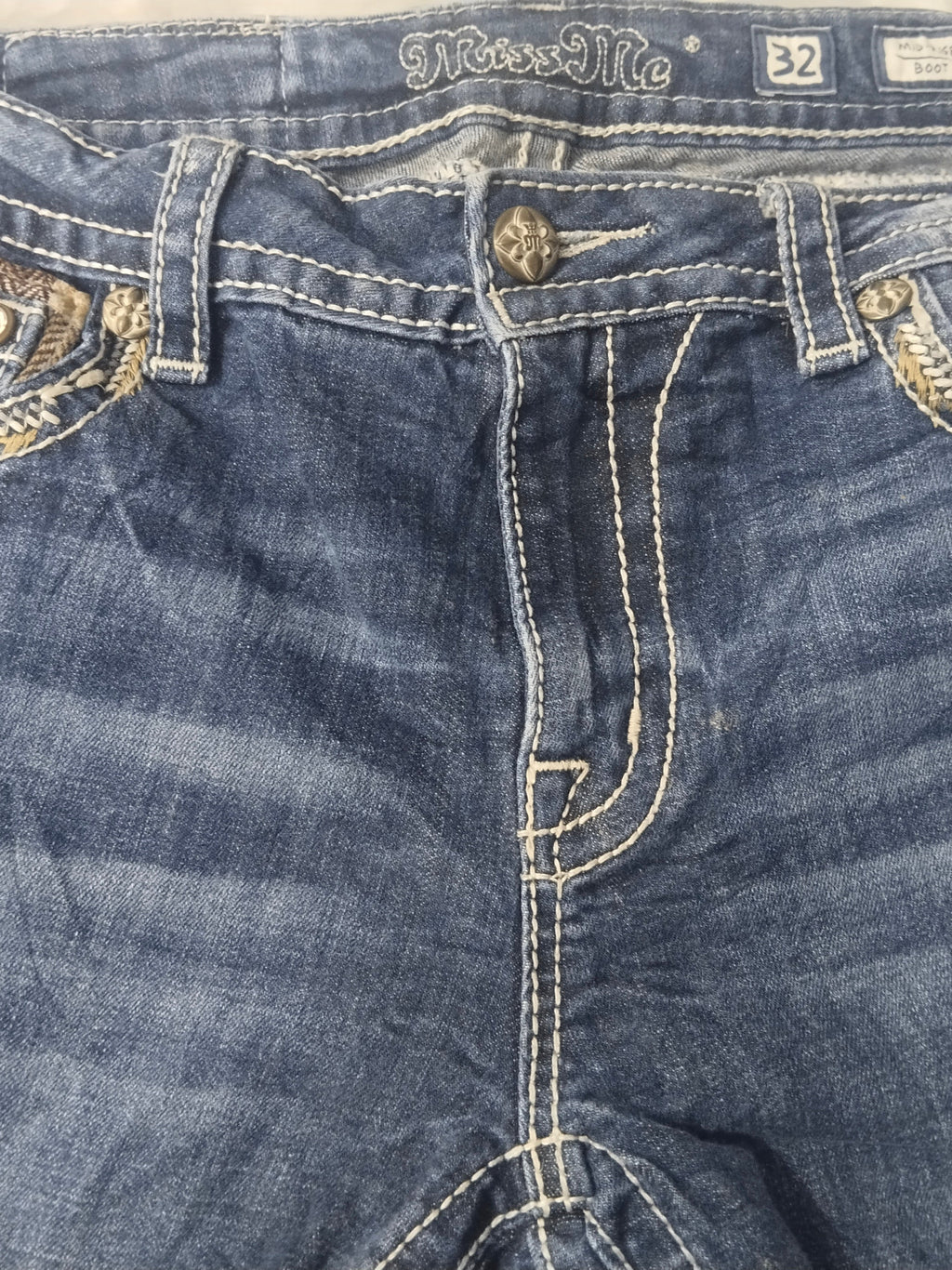 Miss Me Women’s Vintage Embellished Bootcut Jeans – Y2K Style