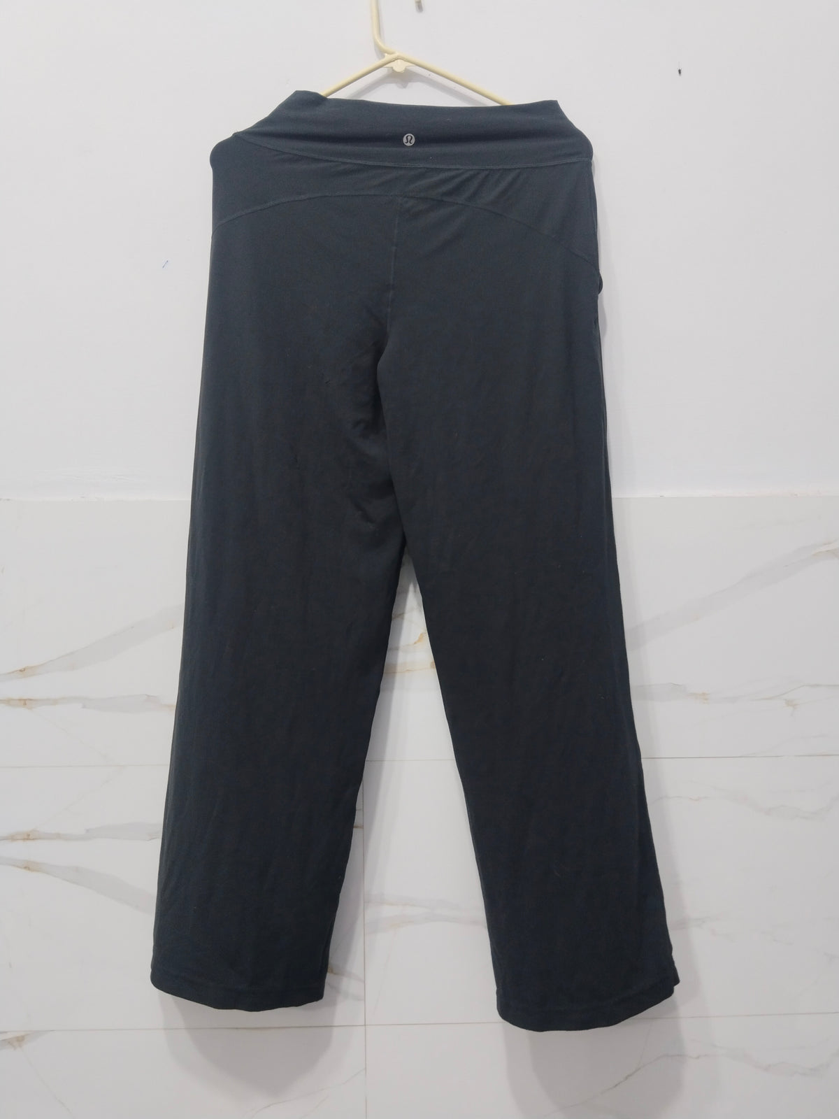 Black Wide-Leg Lounge Pant